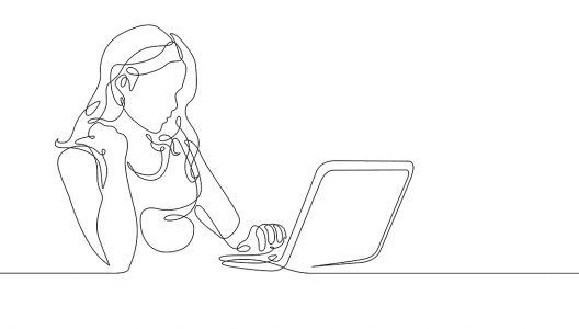 move up studio femme ordinateur